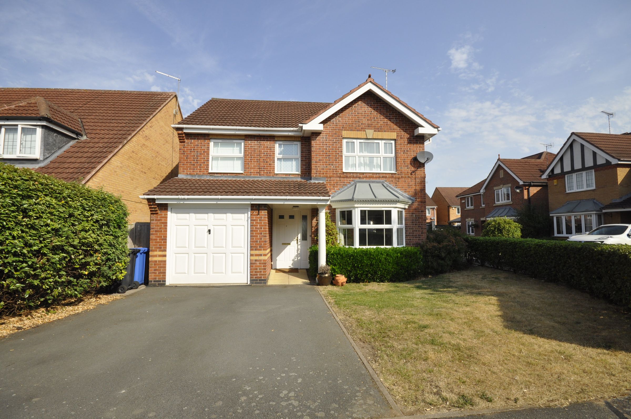 4 bed detached house to rent in Glen Park Close, Chellaston, Derby DE73