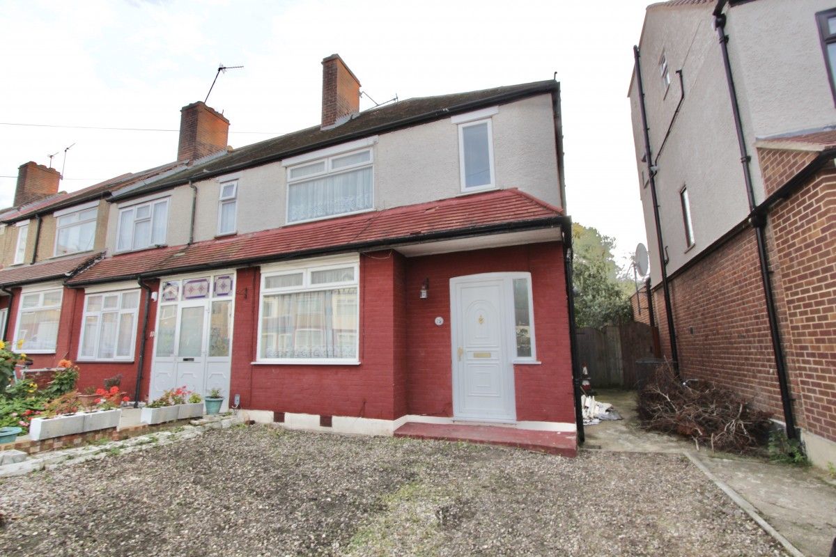 4 bed property to rent in Coombe Road, Wood Green, London N22 Zoopla