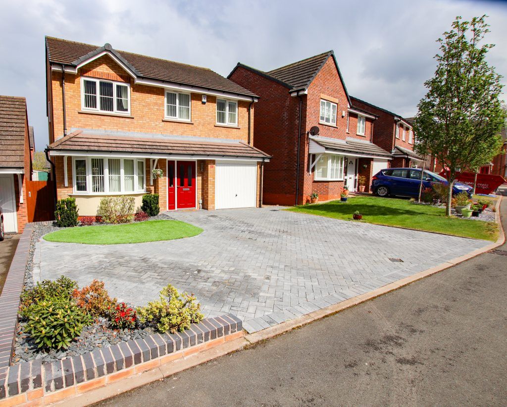 4 bed detached house for sale in 61 Stone Drive, Shifnal TF11 Zoopla