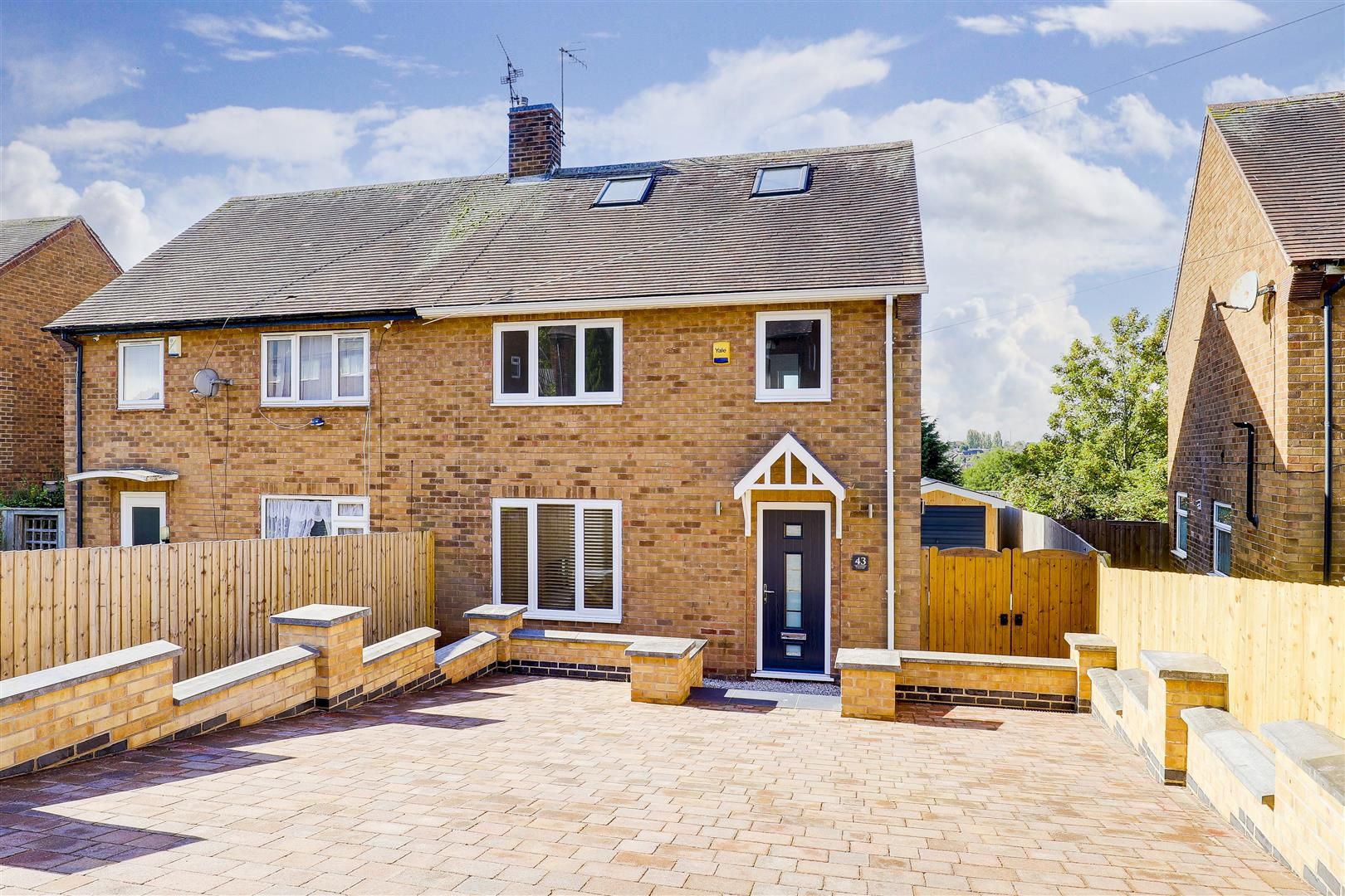 4 bed semidetached house for sale in Mosswood Crescent, Bestwood Park