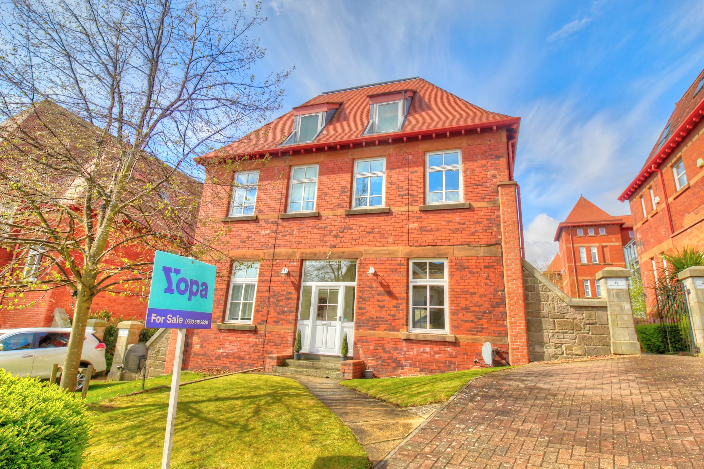 Constitution Court, Dundee DD3  