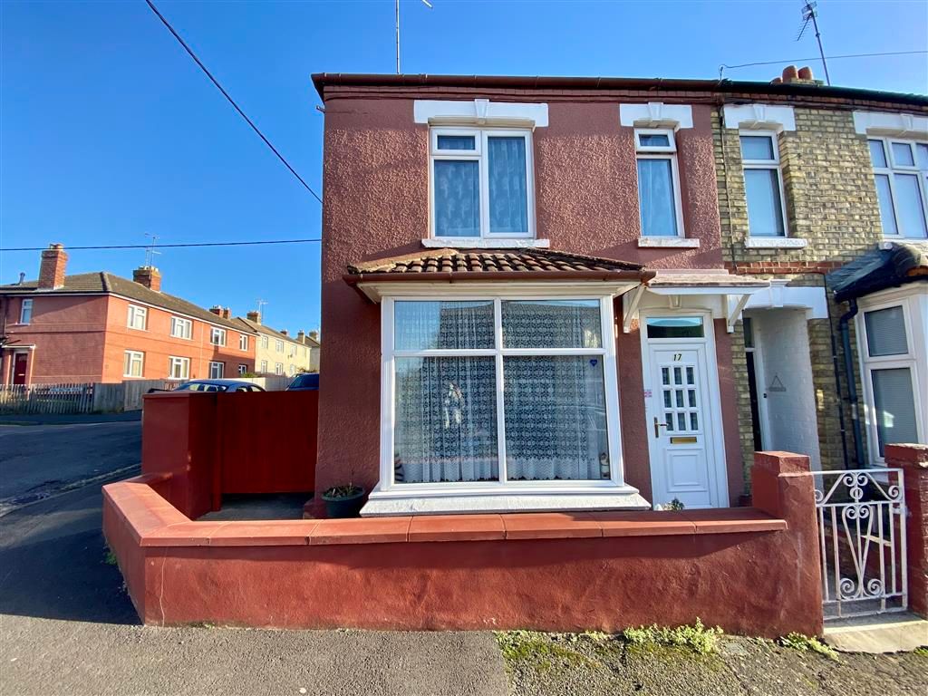 3 bed end terrace house for sale in Primrose Hill, Raunds