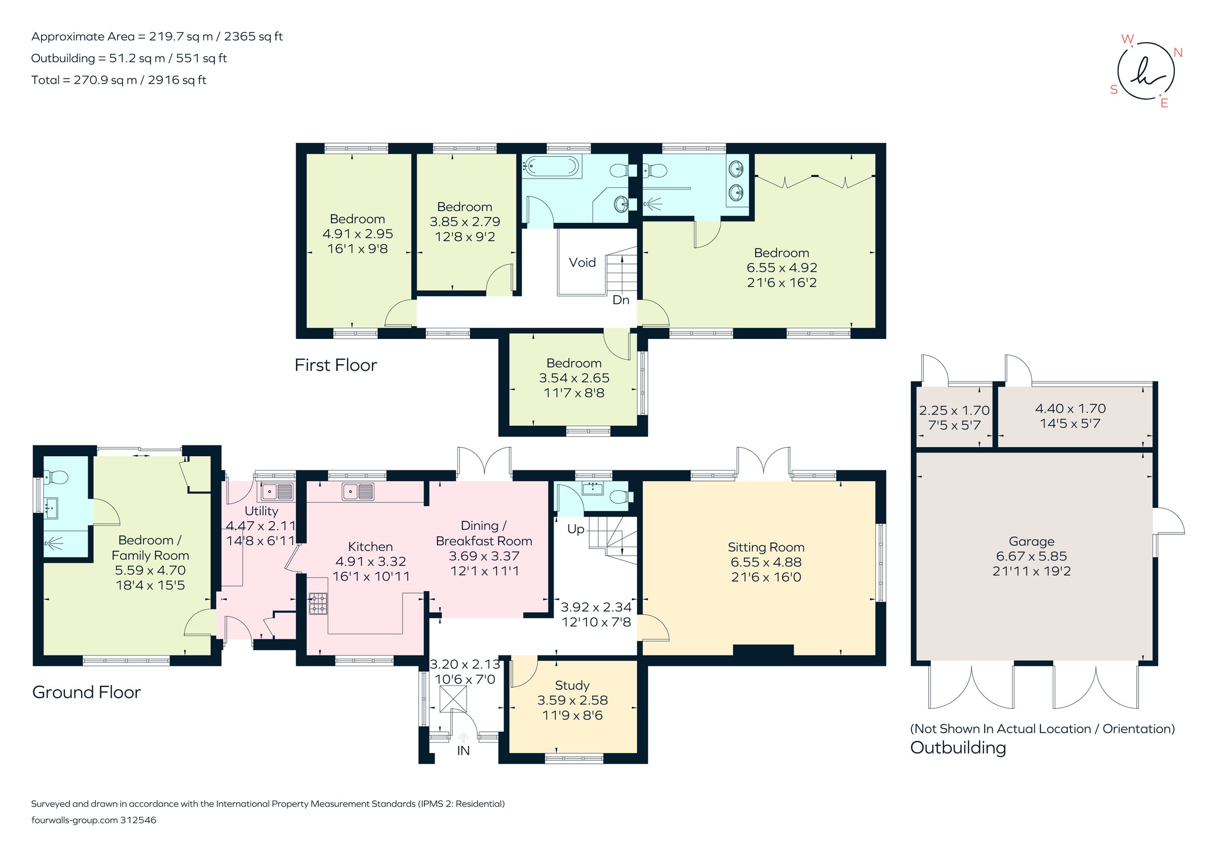 4 bed detached house for sale in Hawks Hill, Bourne End