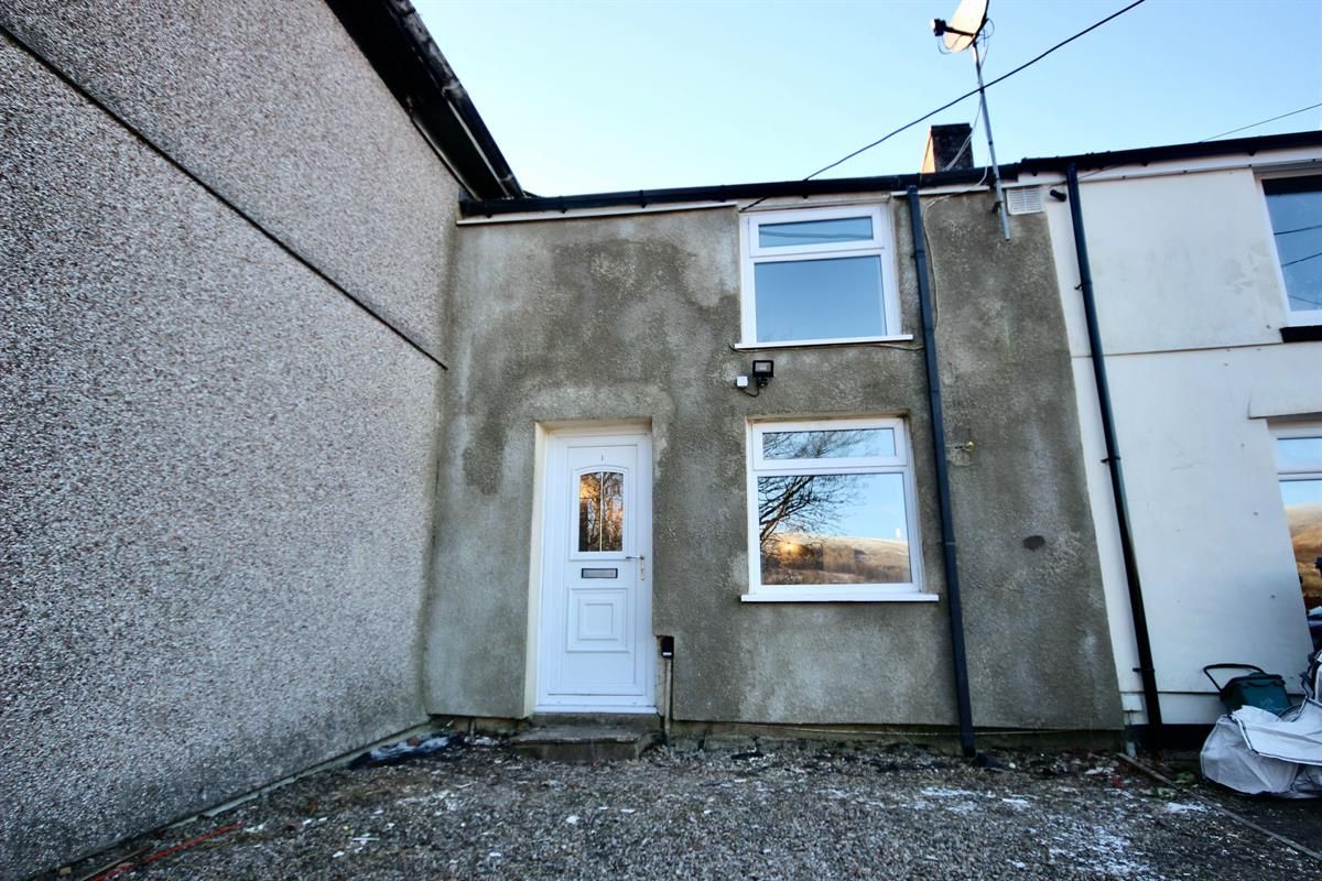 3 bed terraced house for sale in Parsons Row, Blaina, Abertillery NP13