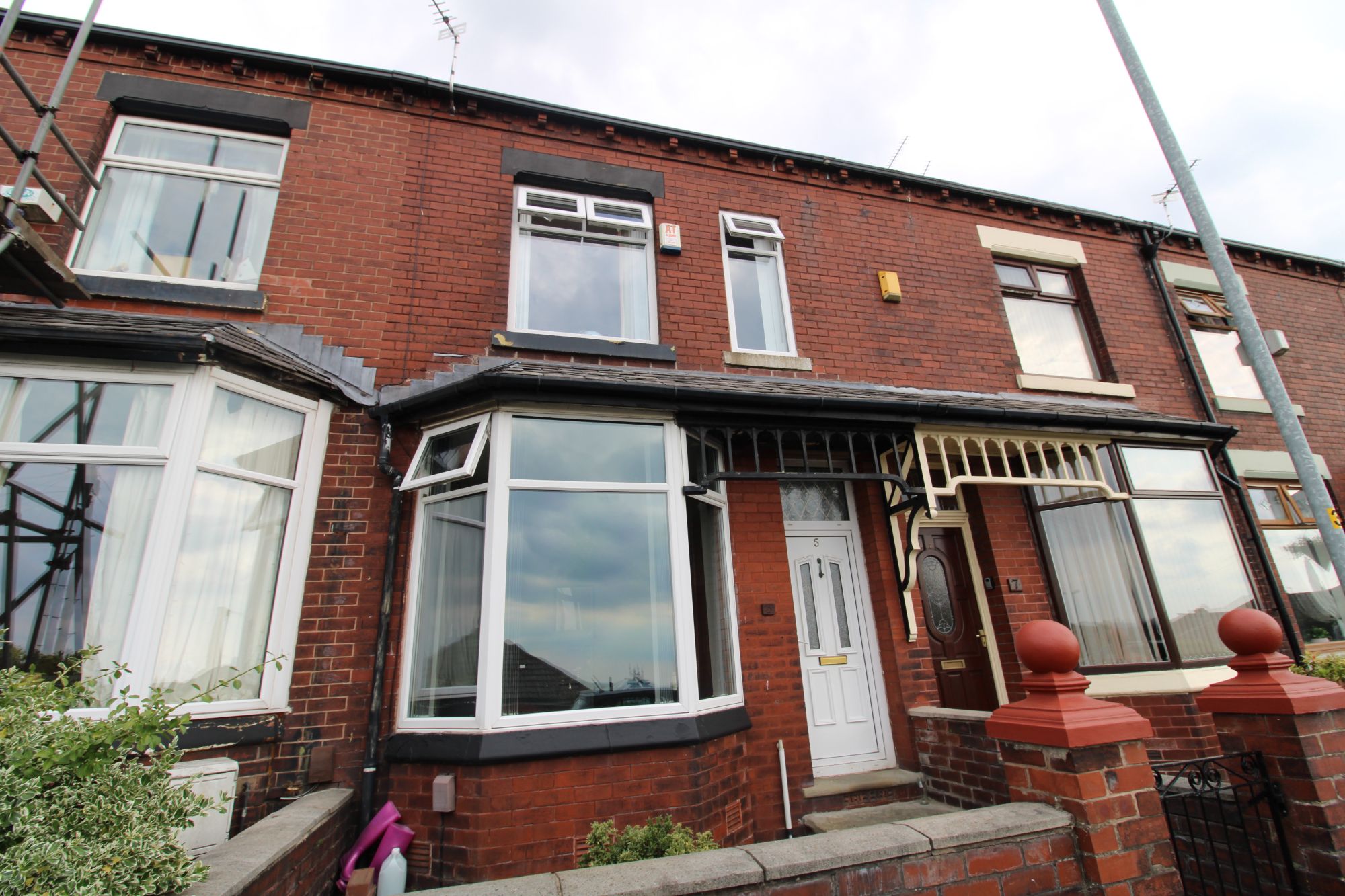 3 bed terraced house for sale in Verney Road, Royton, Oldham OL2 Zoopla