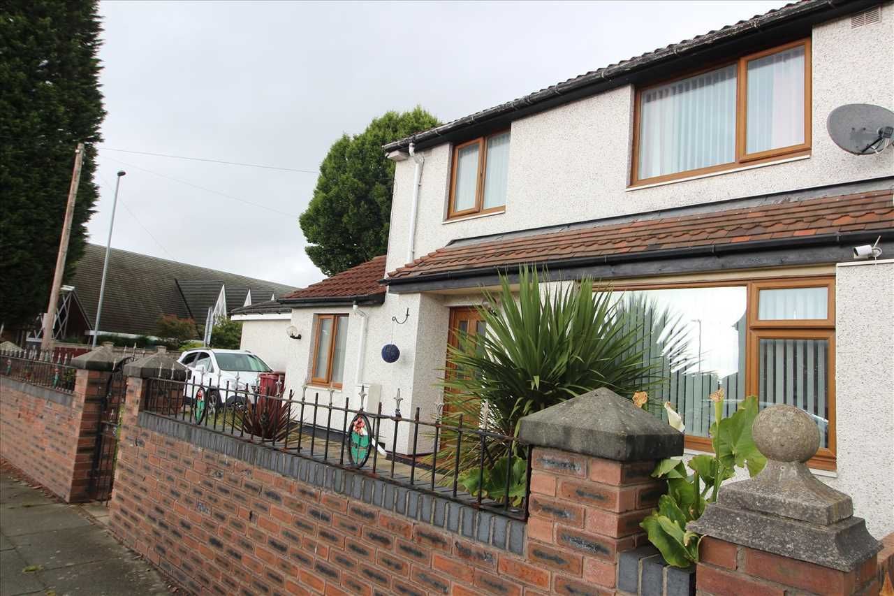 3 bed semidetached house for sale in Bewley Drive, Kirkby, Liverpool