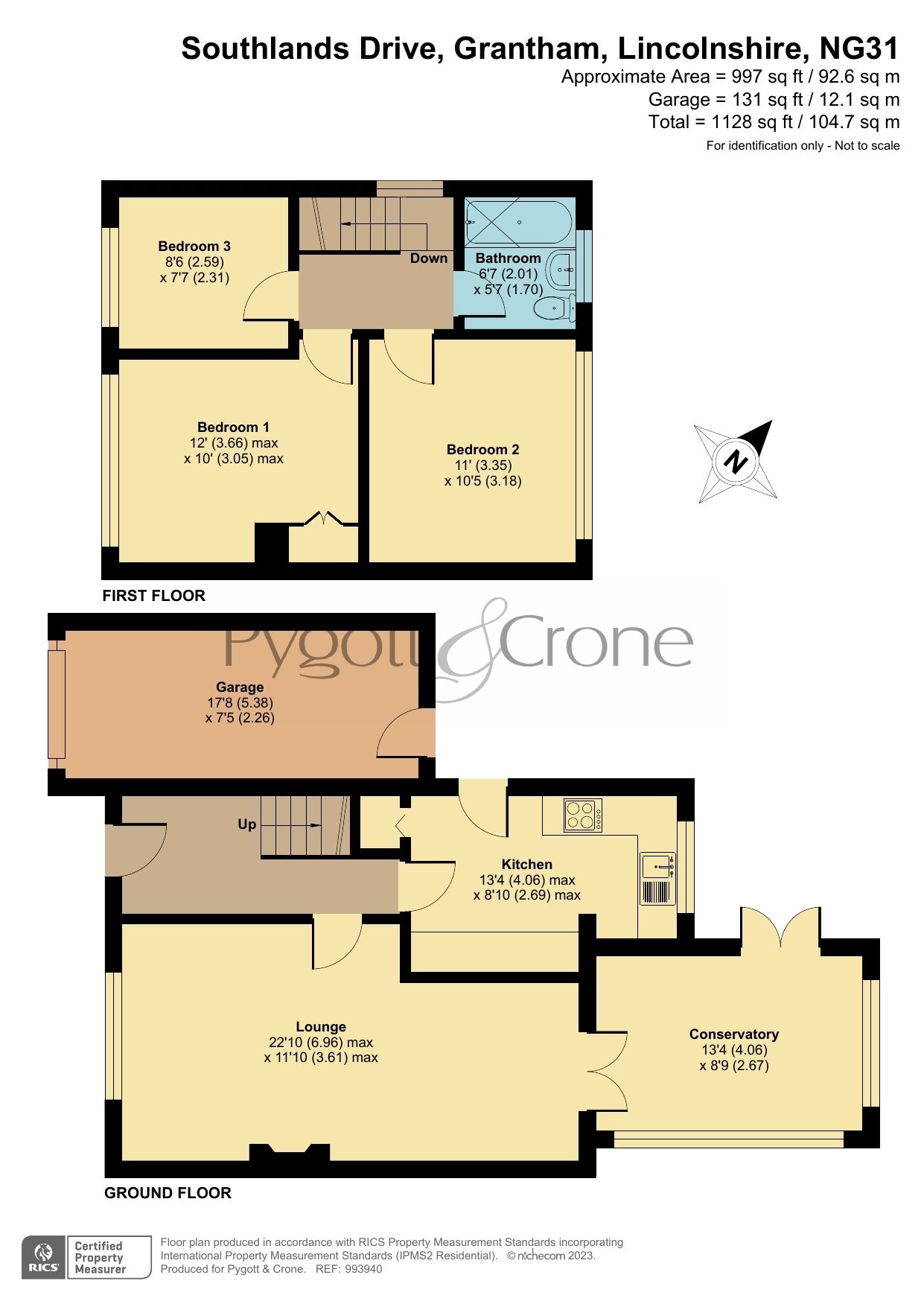3 bed semidetached house for sale in Southlands Drive, Grantham NG31