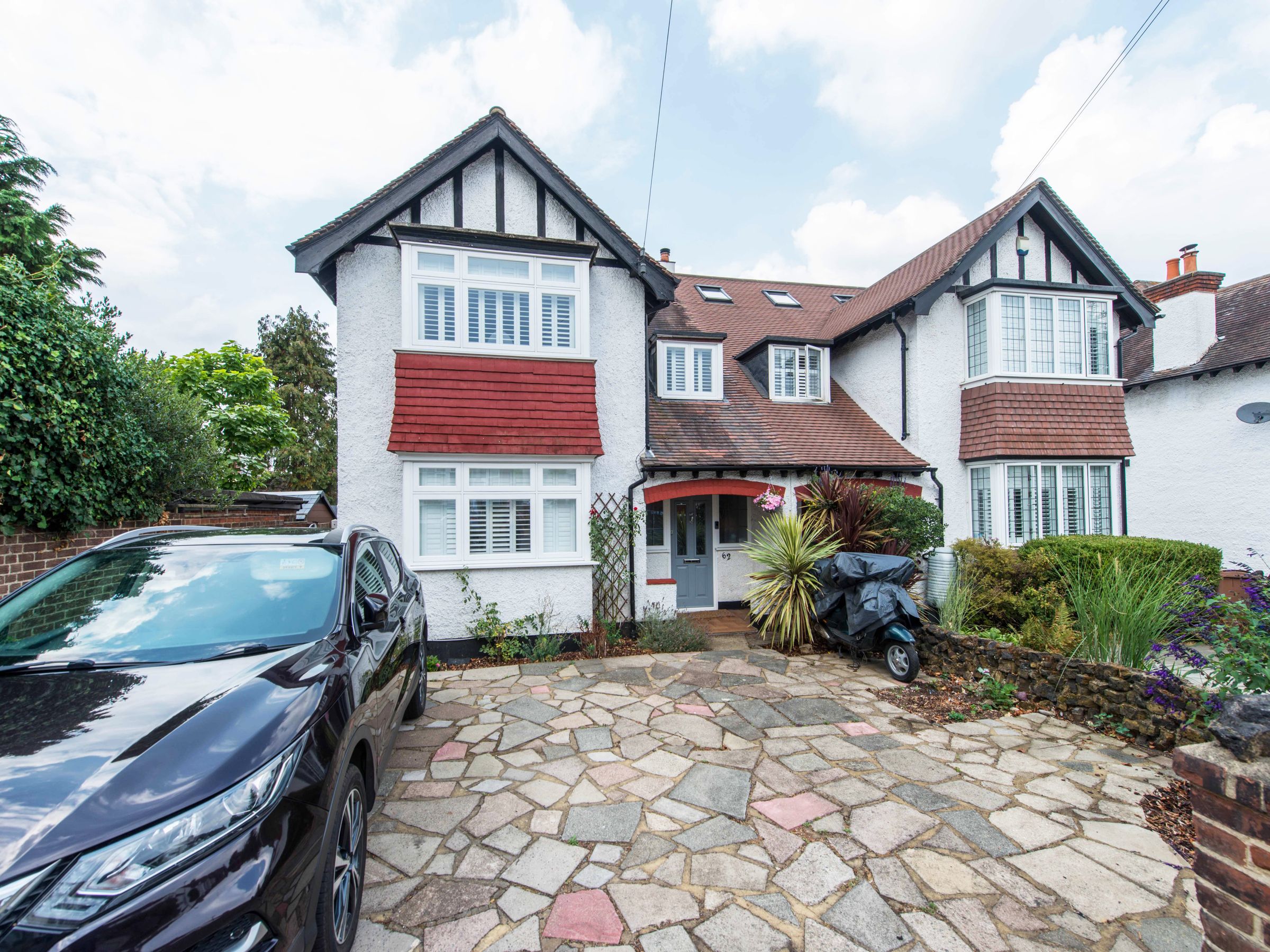 4 bed semidetached house for sale in Salisbury Road, Carshalton SM5