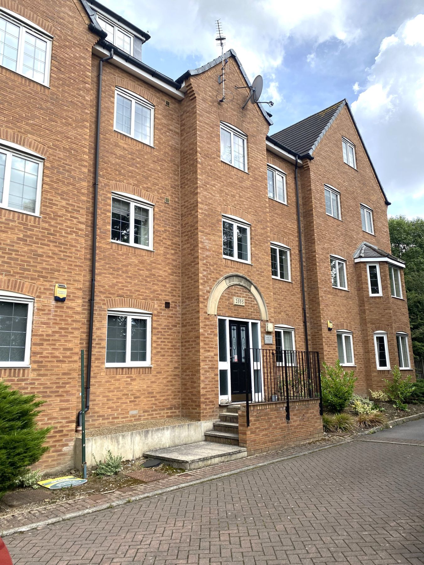 2 bed flat to rent in Lapwing View, Horbury WF4 Zoopla