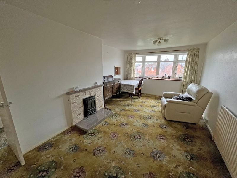 2 bed bungalow for sale in Elmhurst, Bridgnorth WV15 Zoopla
