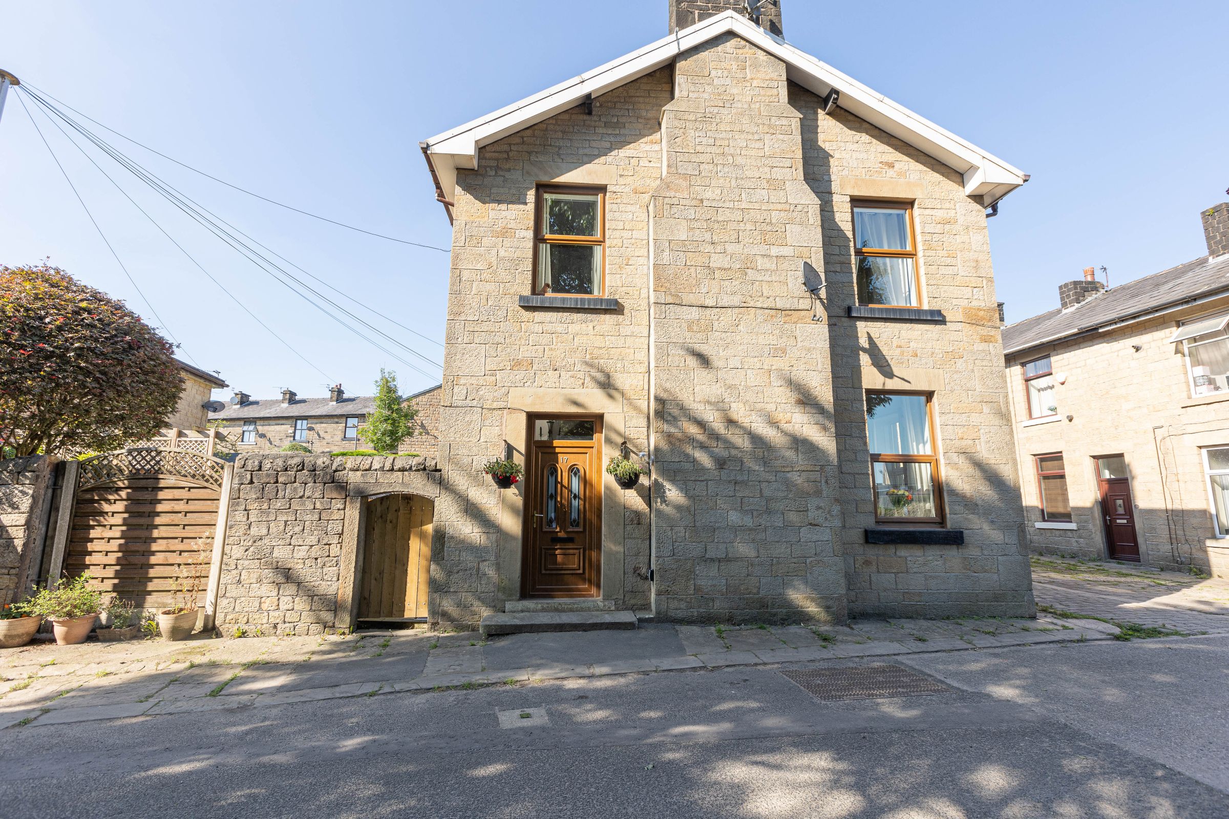 3 bed end terrace house for sale in Mill Road, Bury BL9 Zoopla