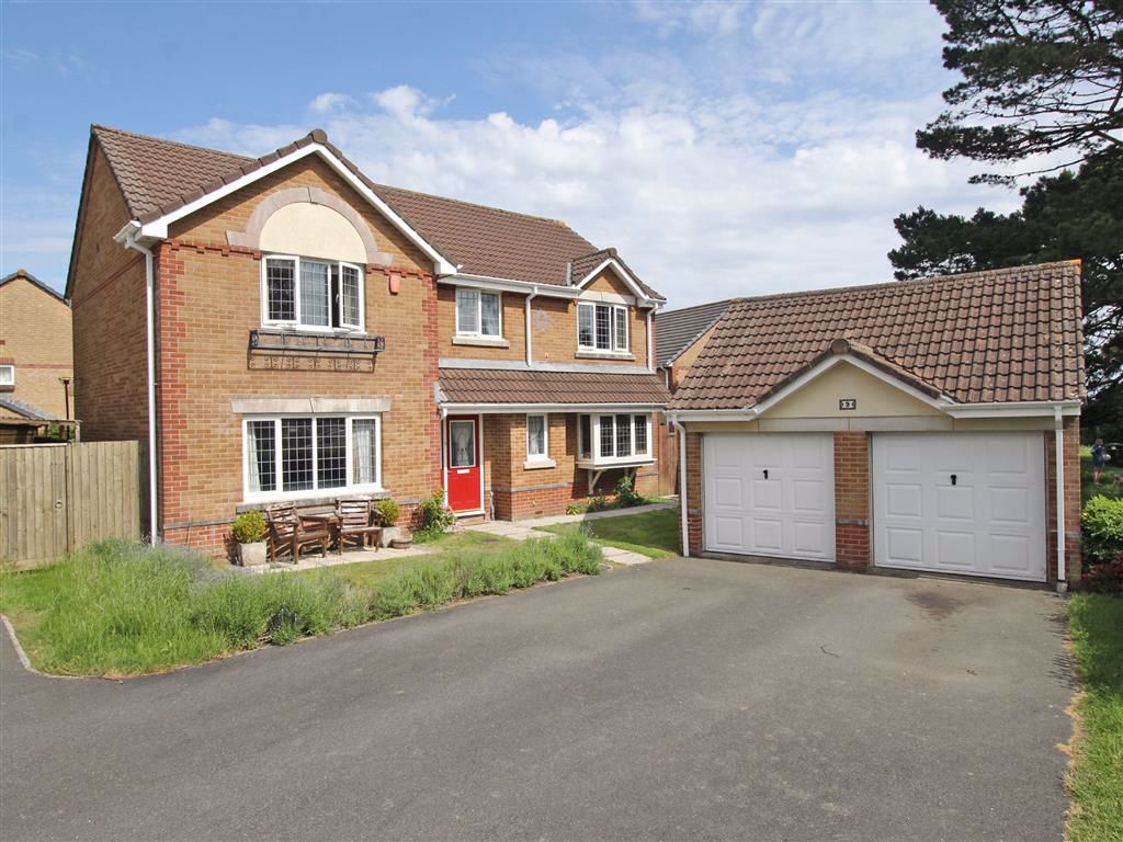 4 bed detached house for sale in Kimberly Drive, Crownhill, Plymouth