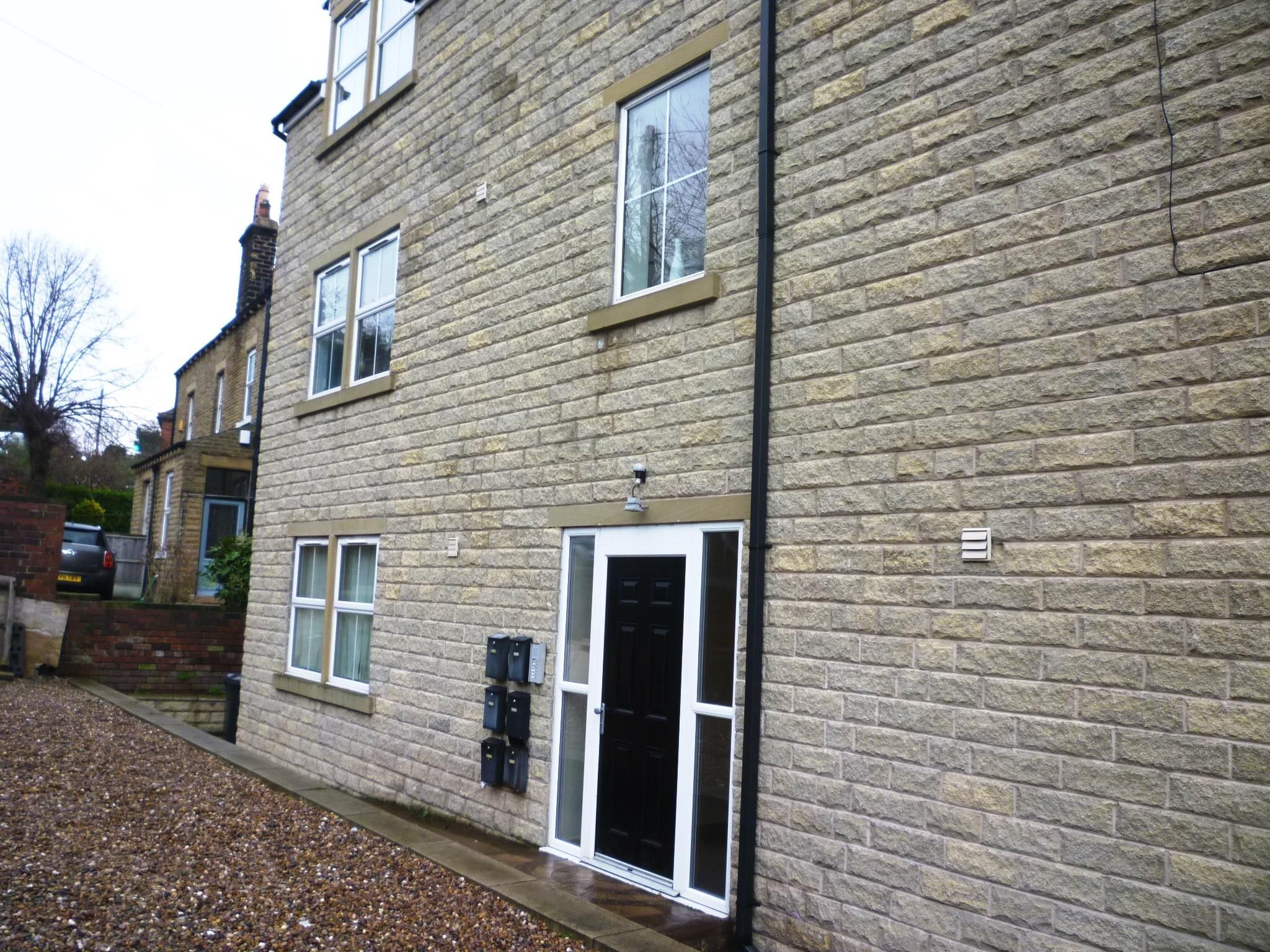 1 bed flat to rent in Soothill Lane, Batley WF17 Zoopla