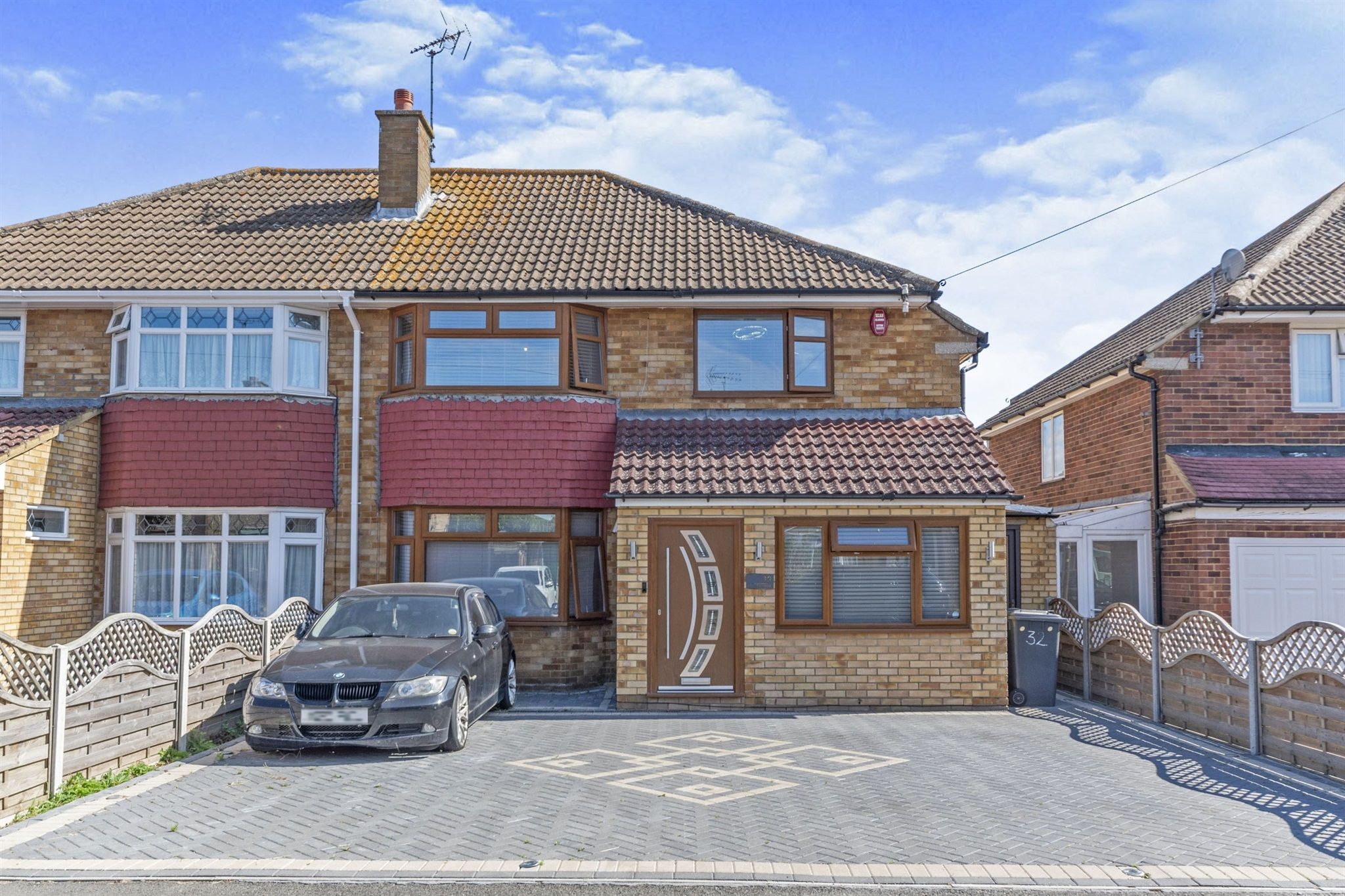 3 bed semi-detached house for sale in Ravenbank Road, Luton LU2 - Zoopla