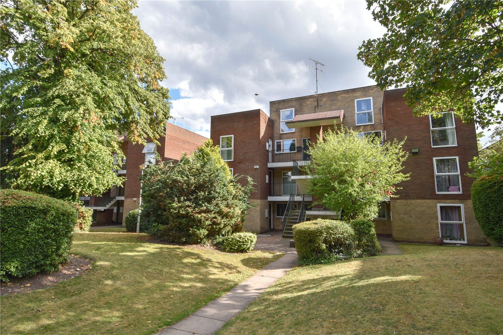 2 bed flat to rent in Hagley Road, Birmingham, West Midlands B16 Zoopla