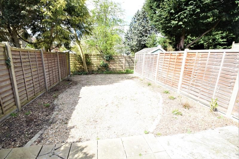 Woodville Road, Close To Haven Green, Ealing W5  