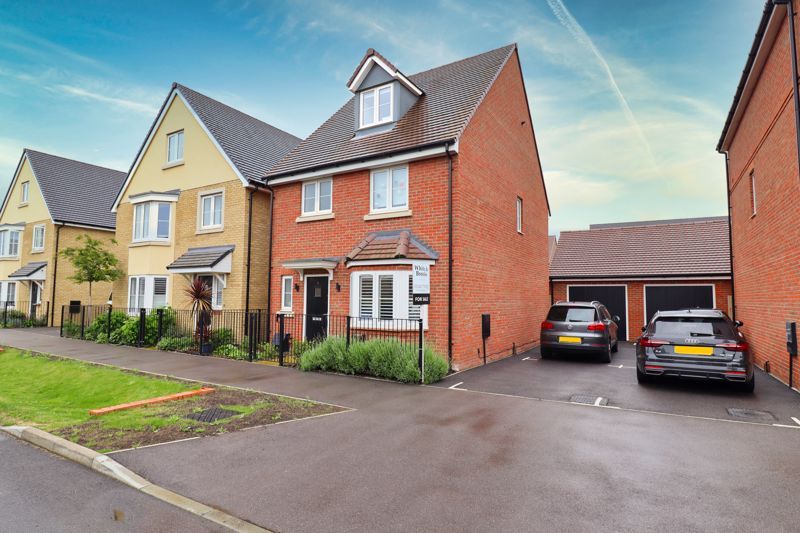 Heron Close, Chichester PO20