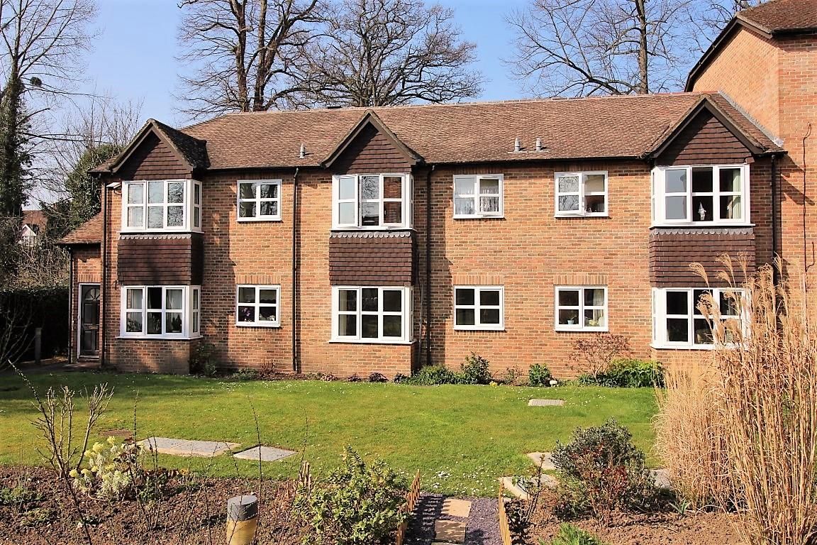 1 bed flat for sale in Southcote Lodge, Burghfield Road, Reading RG30