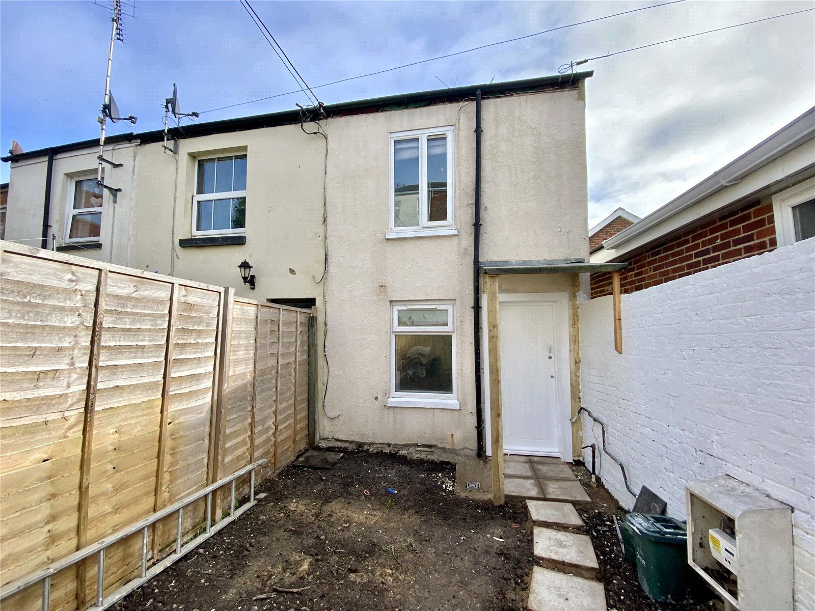 2 bed end terrace house for sale in Temperance Place, Ryde, Isle Of
