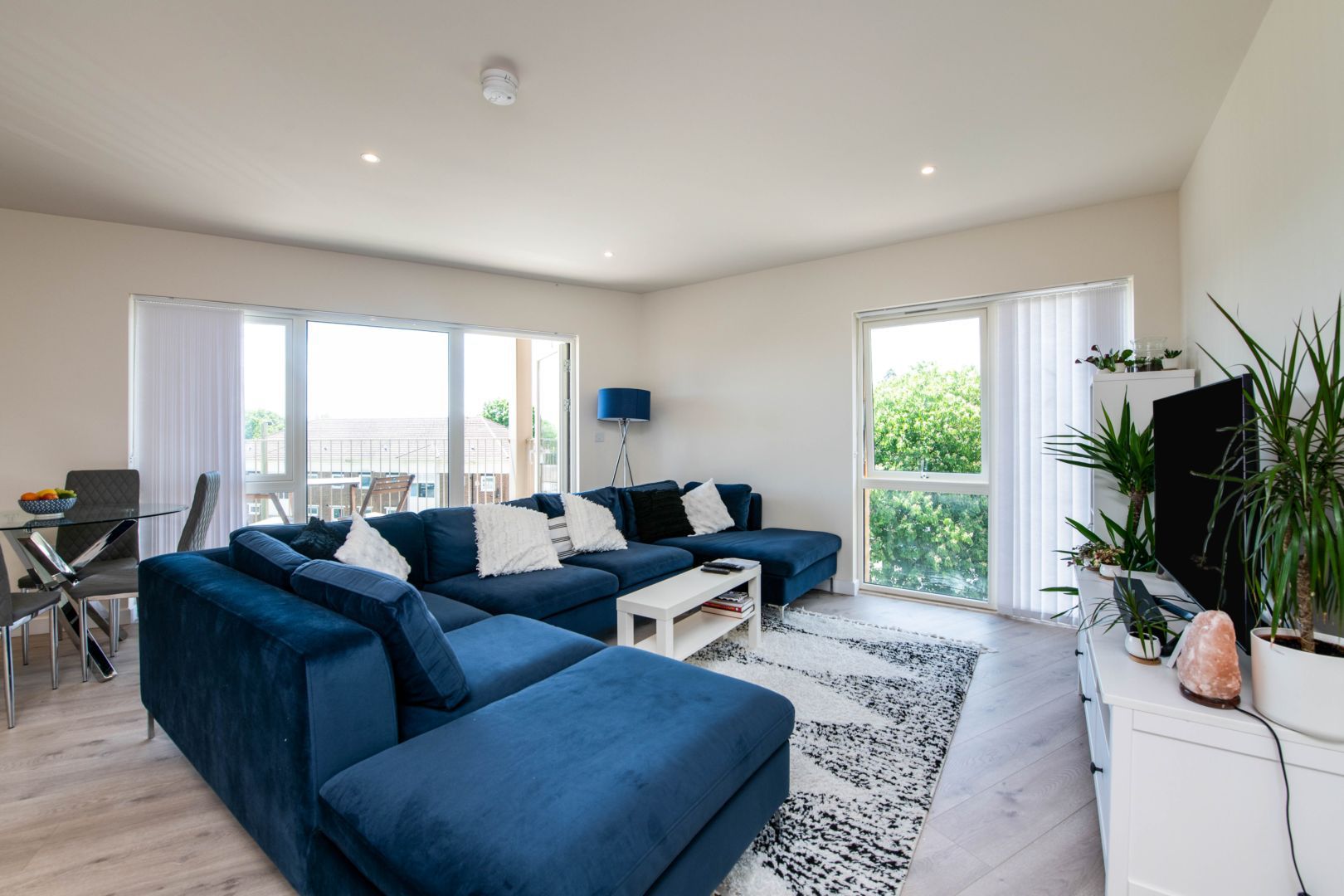 82 Bittacy Hill, Mill Hill East NW7