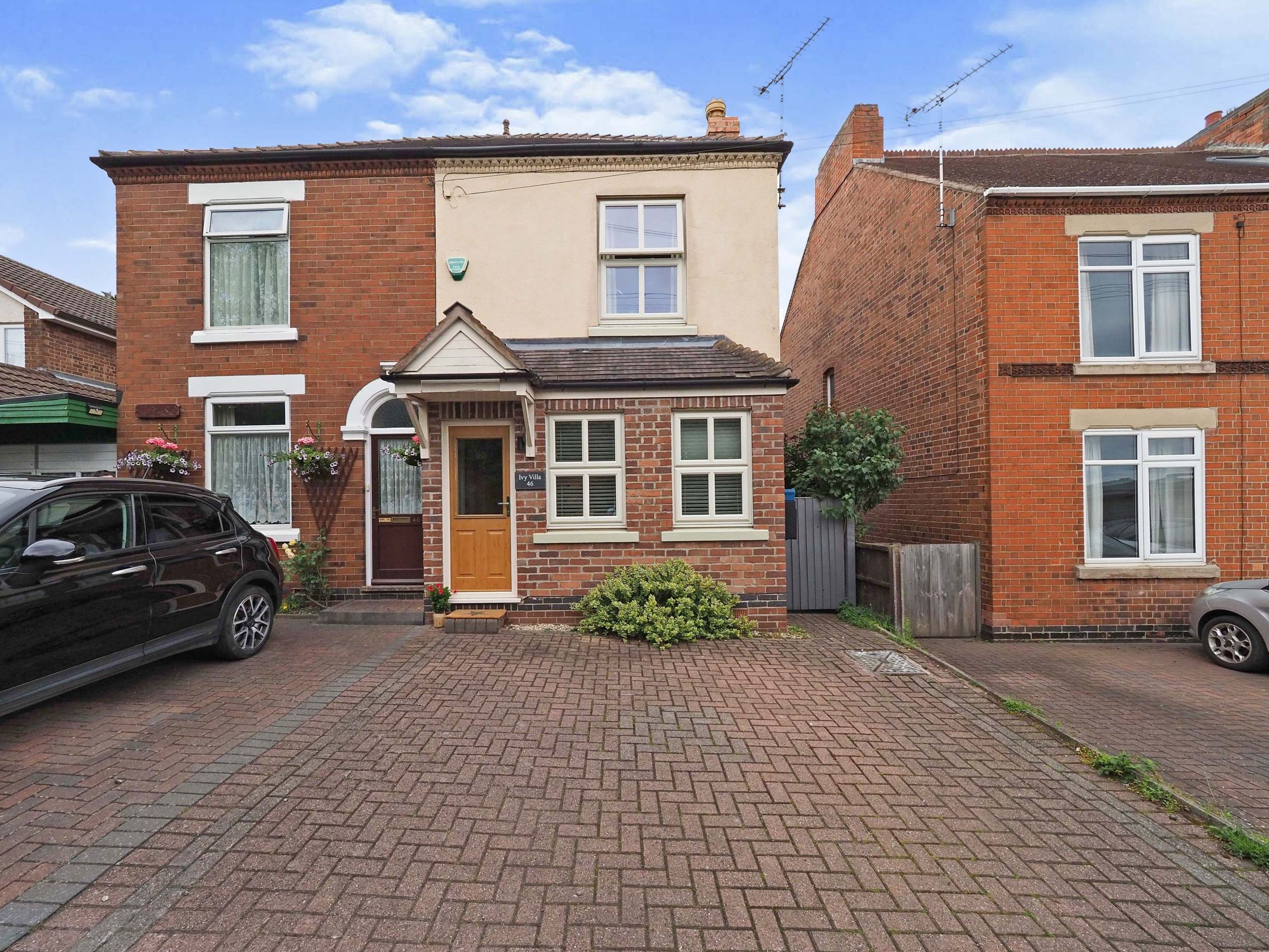 3 bed semidetached house for sale in Thorntree Lane, Newhall