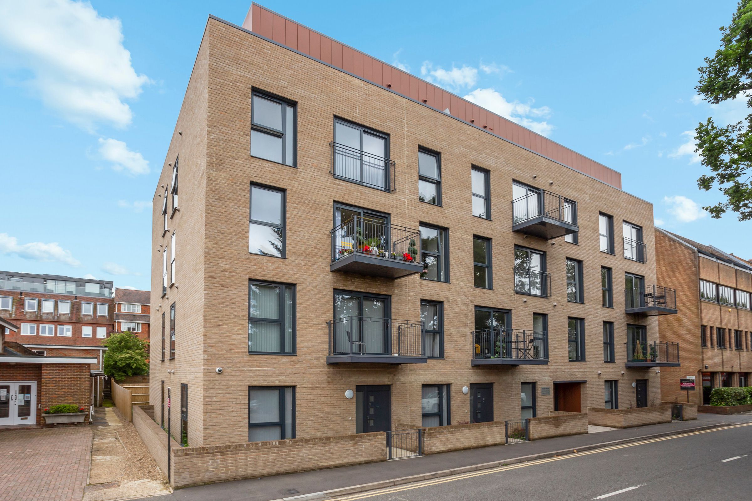 Aston House 62-68 Oak End Way Gerrards Cross SL9