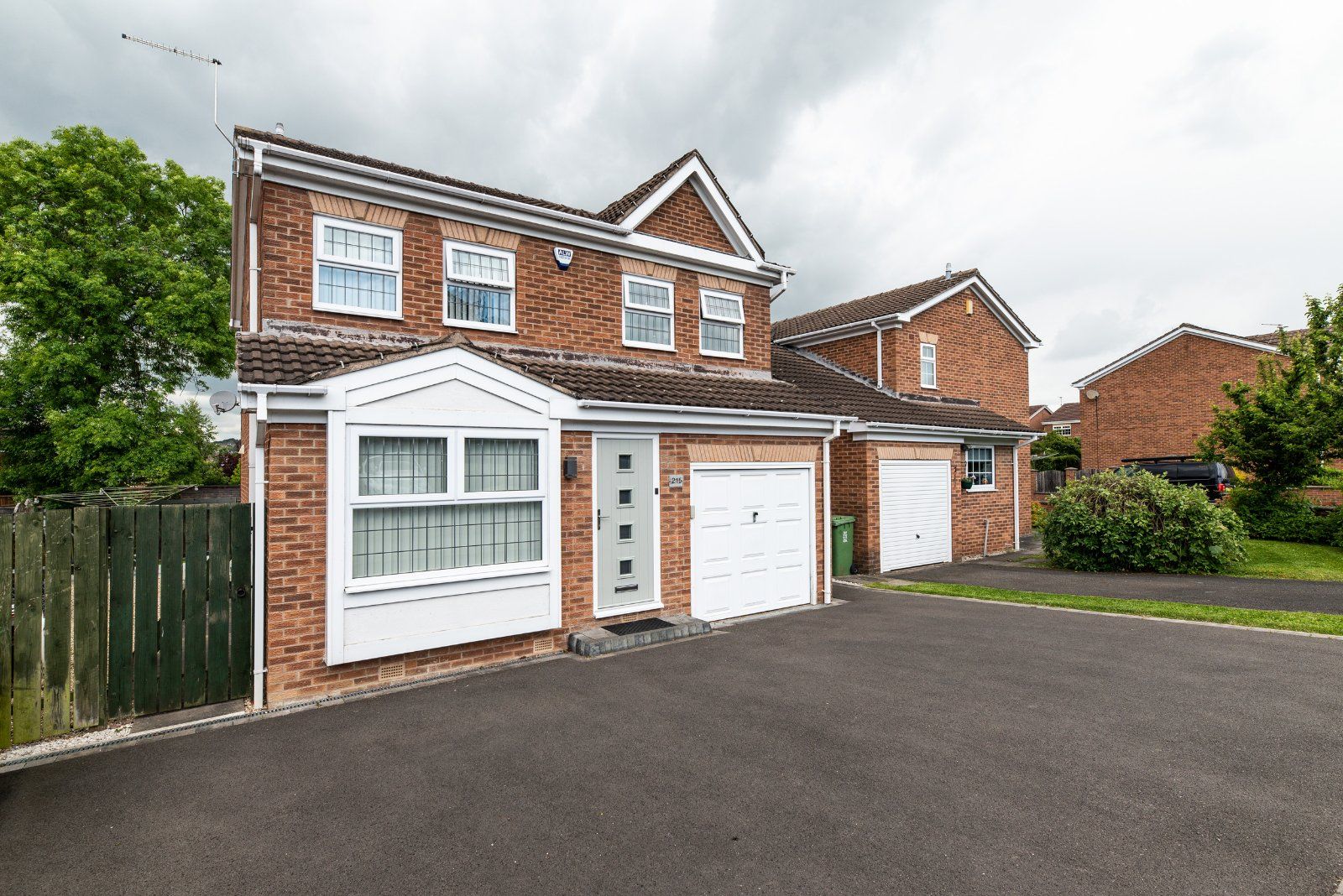 4 bed detached house for sale in John O'gaunts Way, Belper, Derbyshire