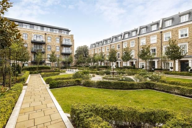 Concord Court, Palladian Gardens, Chiswick, London W4  