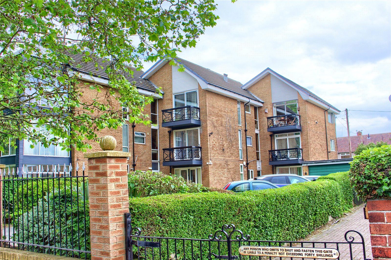 2 bed flat for sale in Park Road South, Middlesbrough TS5 Zoopla