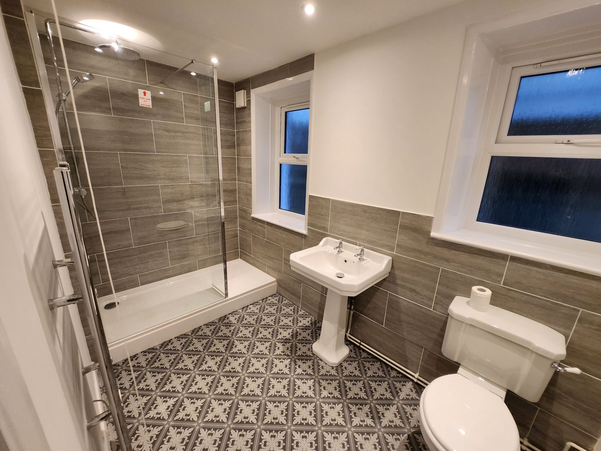 2 bed terraced house to rent in Cheriton Road, Folkestone CT20 Zoopla