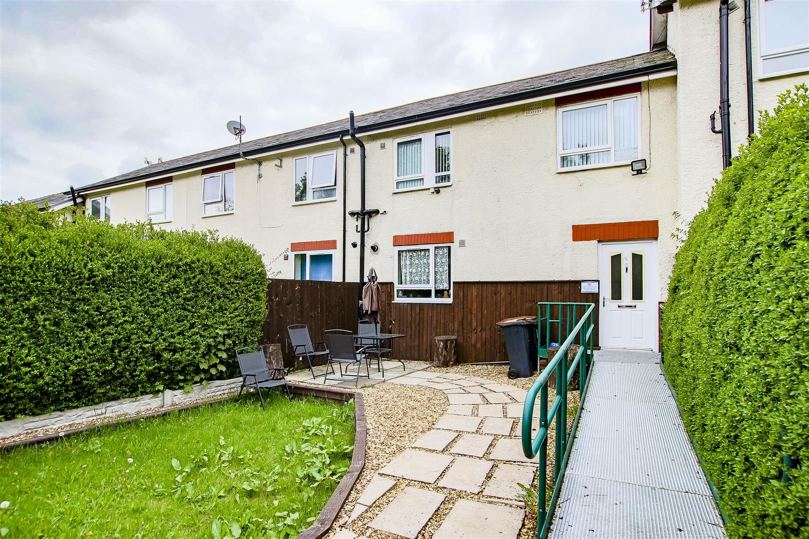 3 bed terraced house for sale in East Crescent, Accrington BB5 Zoopla