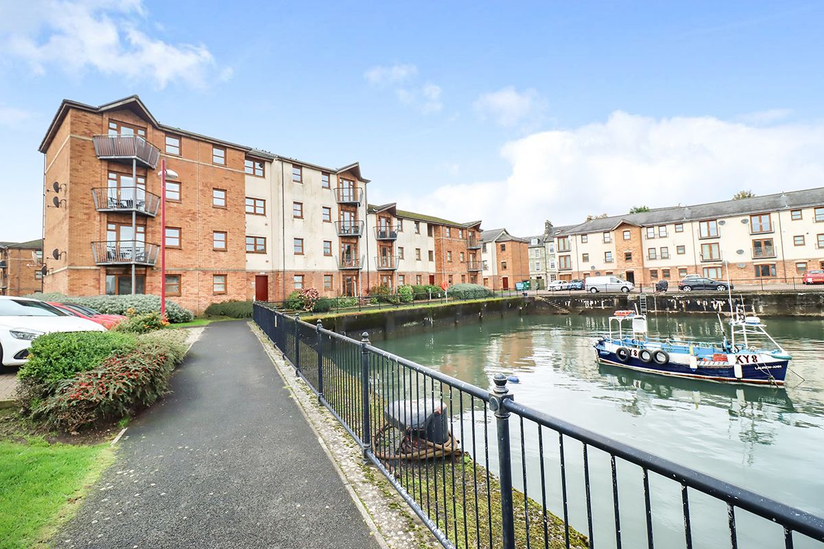 2 bed flat for sale in Deas' Wharf, Kirkcaldy KY1 Zoopla