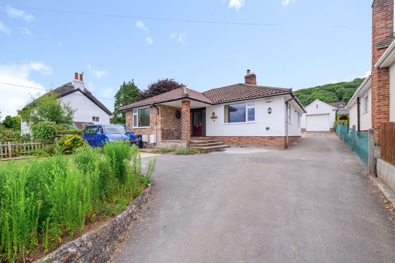 3 bed detached bungalow for sale in Greenhill Road, Sandford,