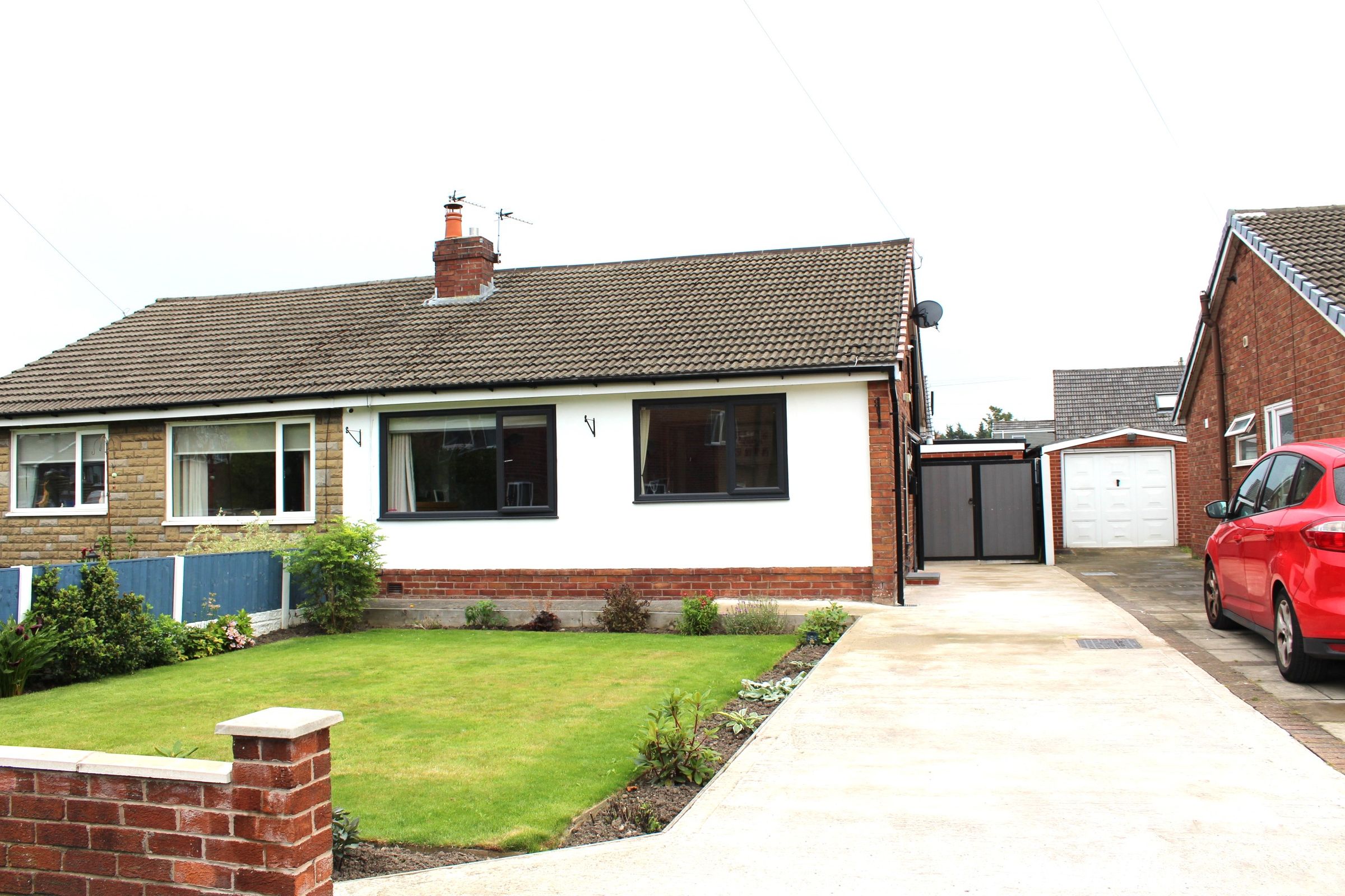 2 bed semidetached bungalow for sale in St Annes Road, Farington PR25