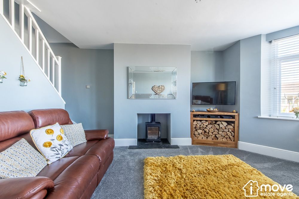 2 bed semidetached house for sale in Hill Road, Wolborough, Newton