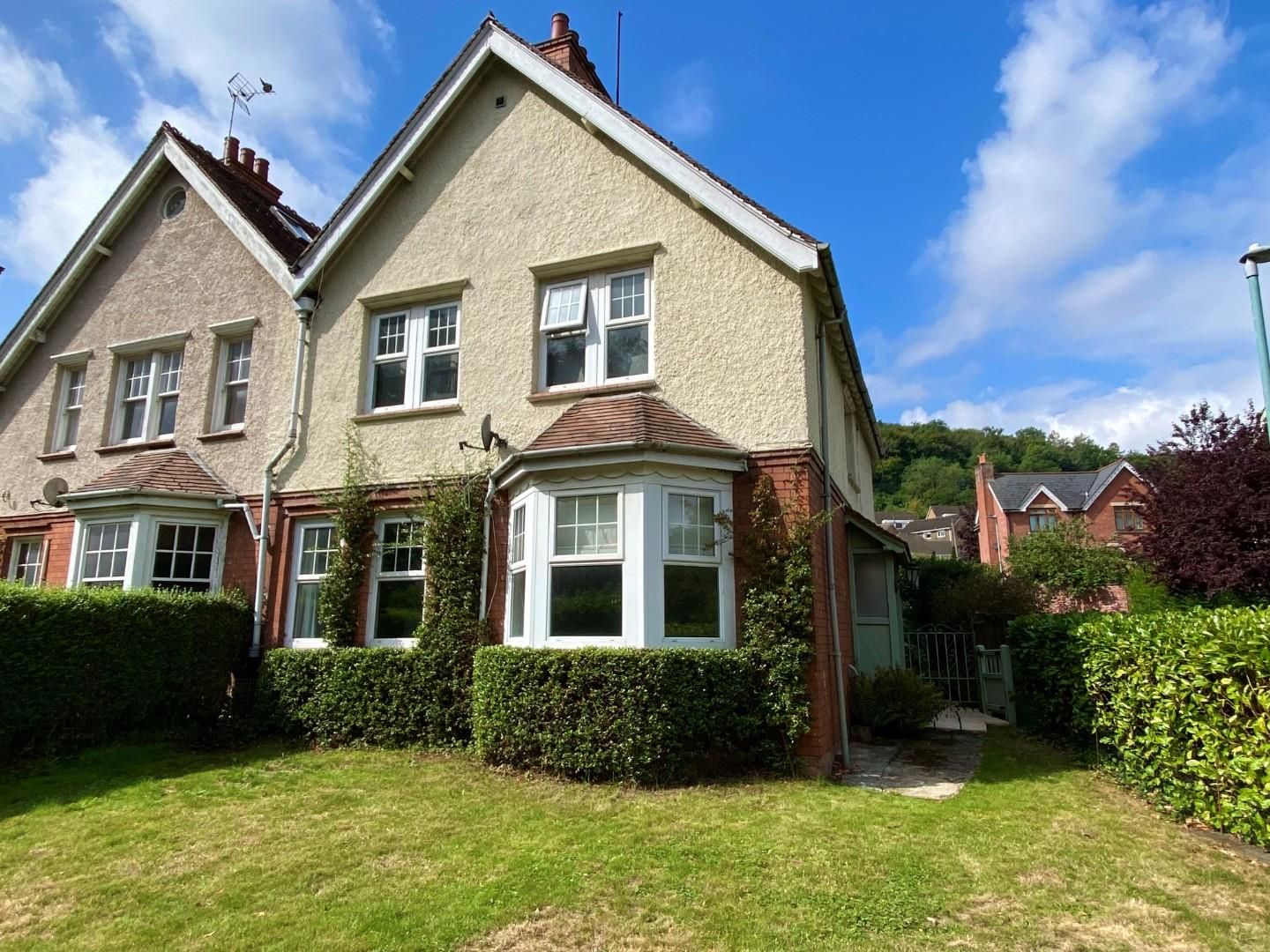 4 bed semidetached house for sale in Kingshill Road, Dursley GL11 Zoopla