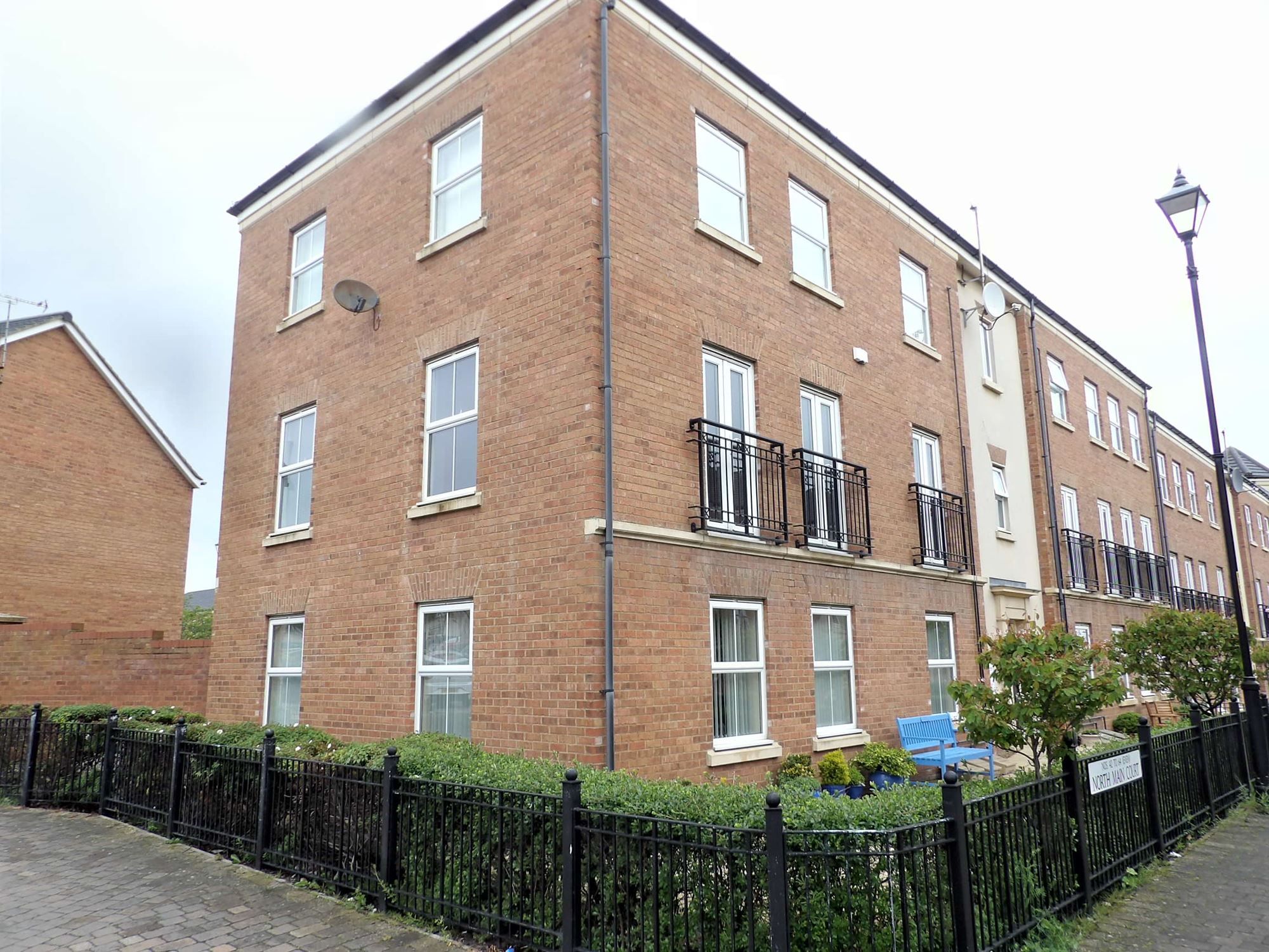 2 bed flat for sale in North Main Court, South Shields NE33 Zoopla