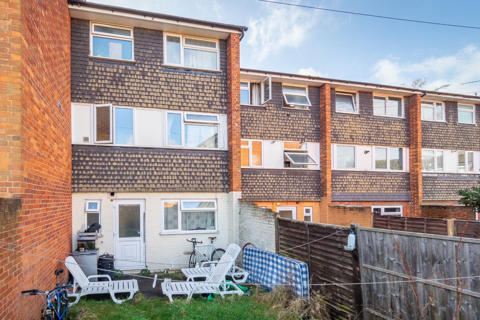 4 bed terraced house for sale in Gloucester Gardens, Sutton SM1 Zoopla