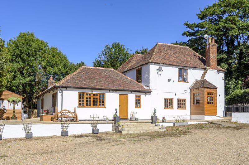 5 bed detached house for sale in Canterbury Road, Wingmore, Elham