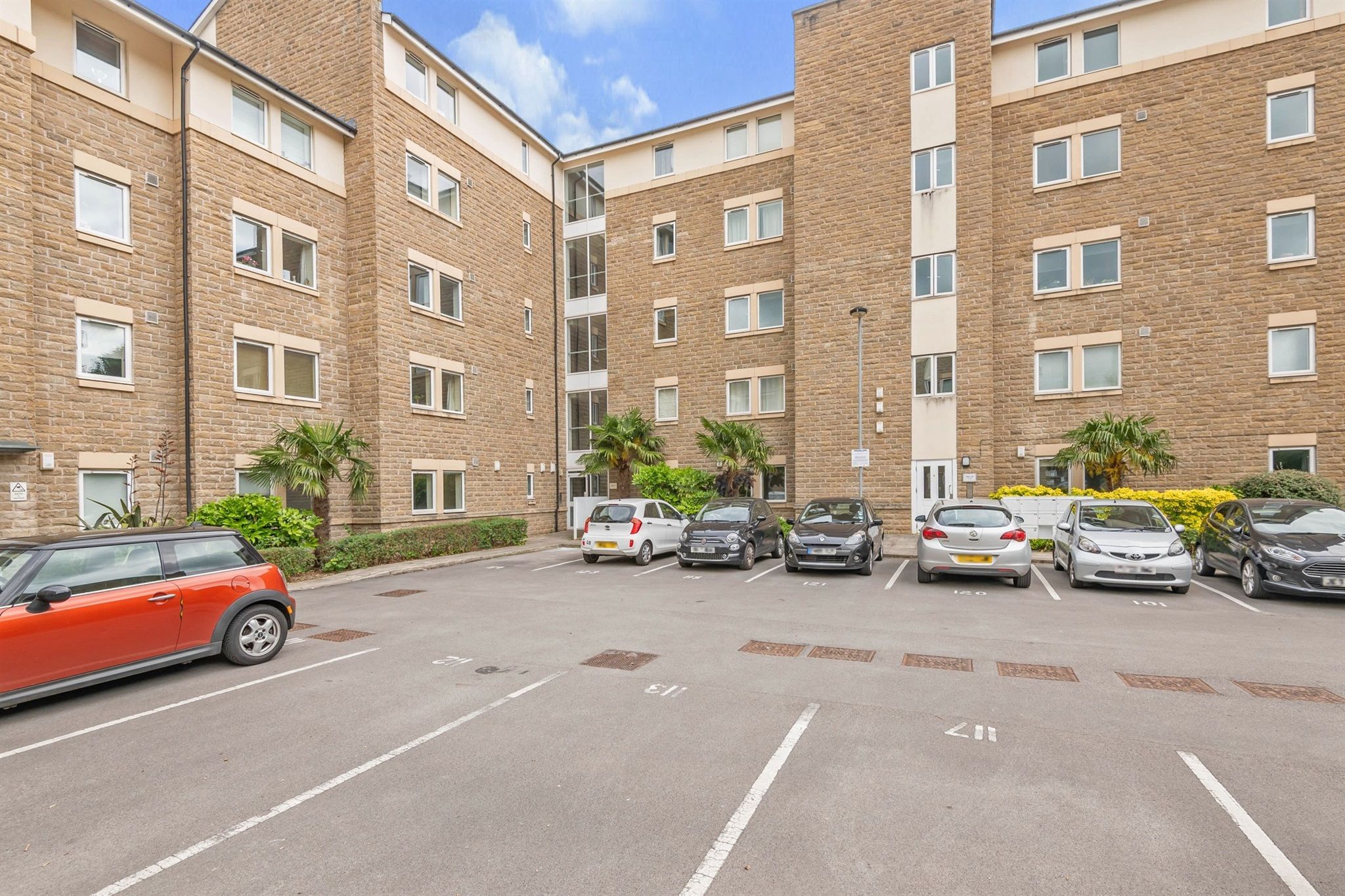 1 bed flat for sale in Cornmill View, Horsforth, Leeds LS18 Zoopla