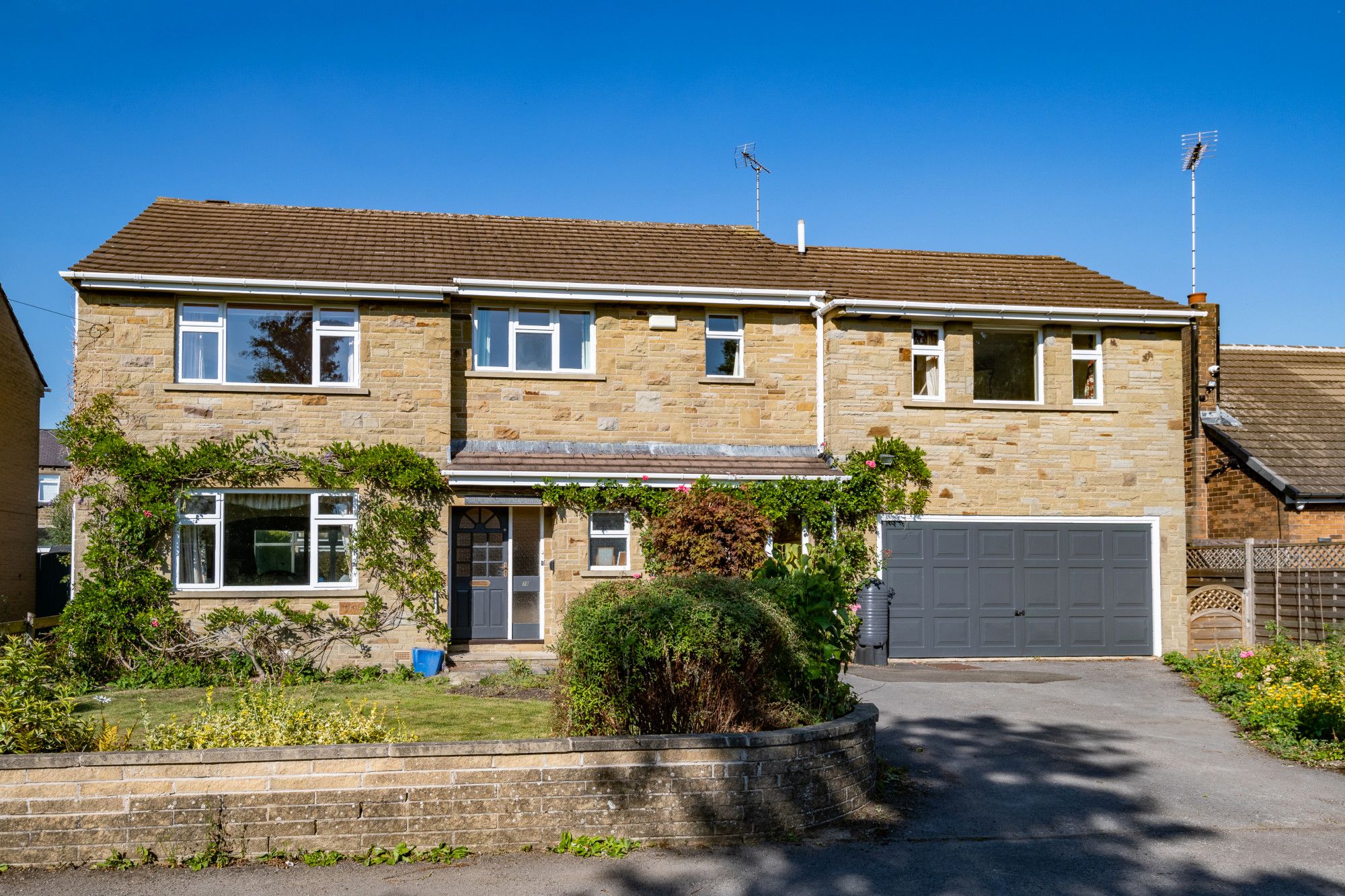 5 bed detached house for sale in Marsh Gardens, West Yorkshire HD9 Zoopla