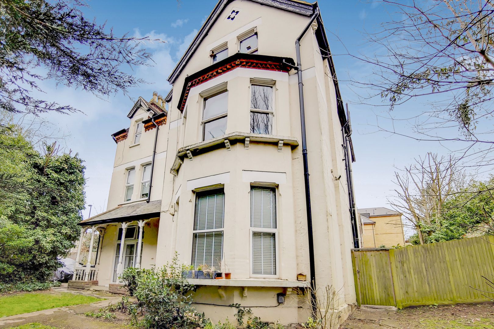 139 Auckland Rd Crystal Palace London Greater London SE19  