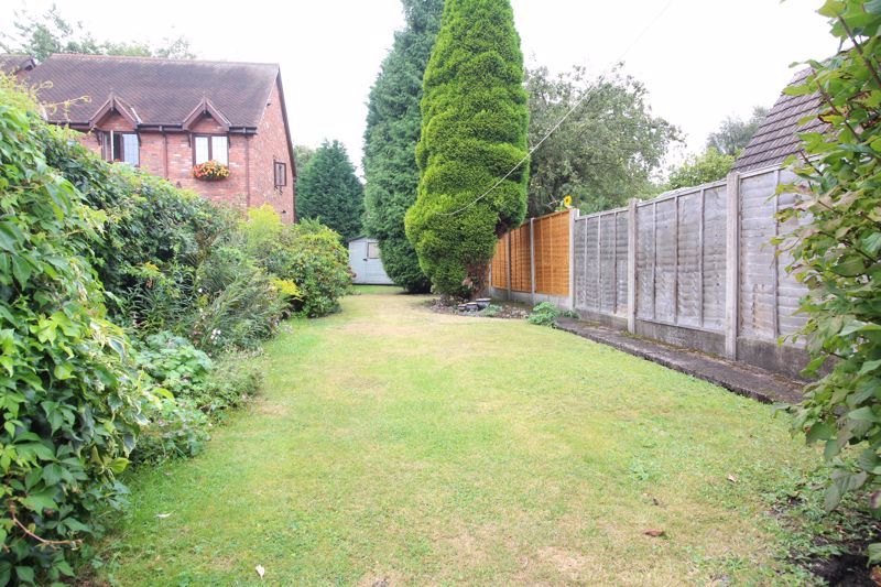 3 bed semidetached house for sale in Cottage Street, Kingswinford DY6