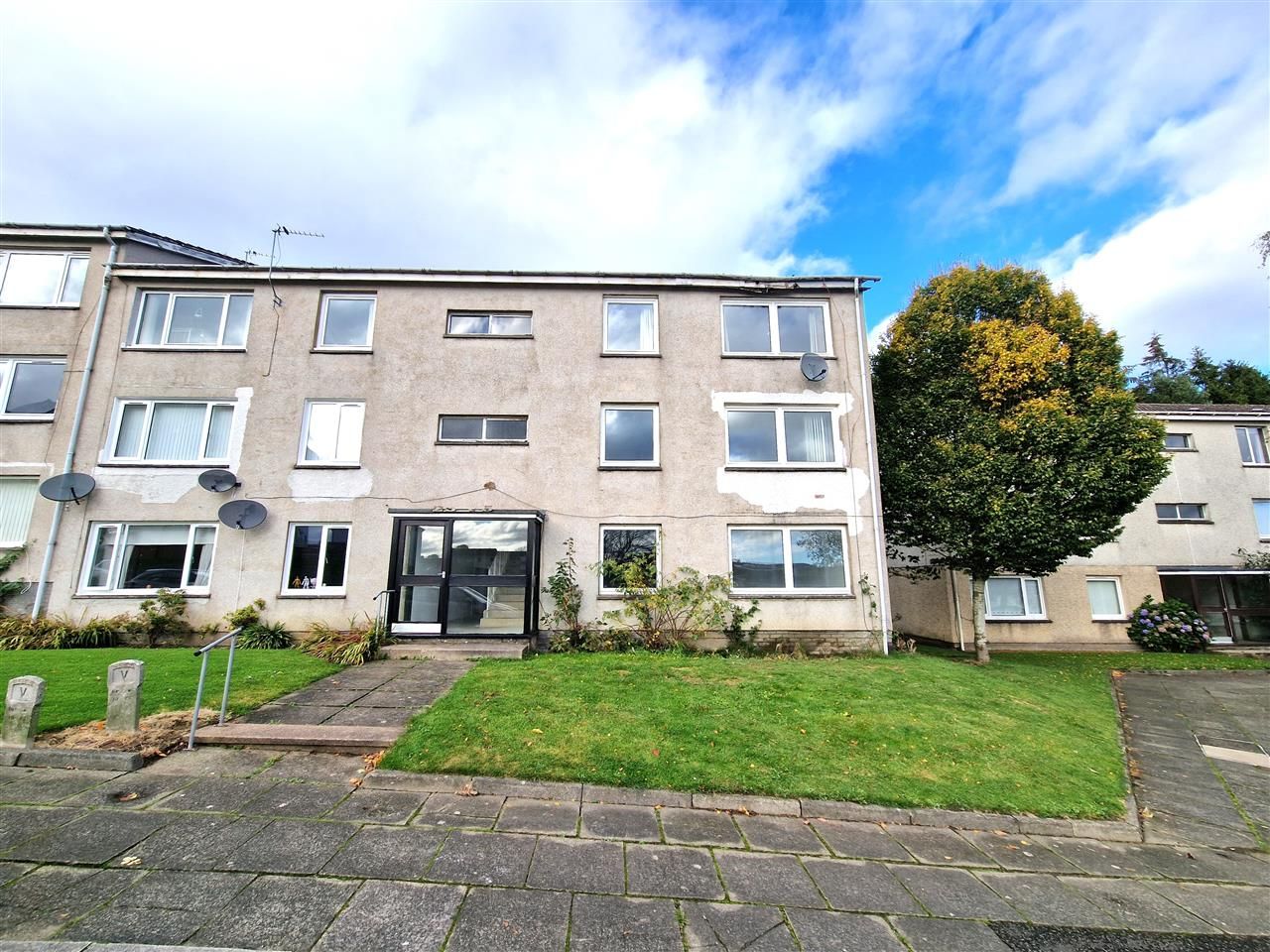 2 bed flat to rent in Kenilworth, Calderwood, East Kilbride G74 Zoopla