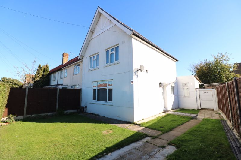 3 bed end terrace house for sale in Uxbridge Road, Slough SL2 Zoopla