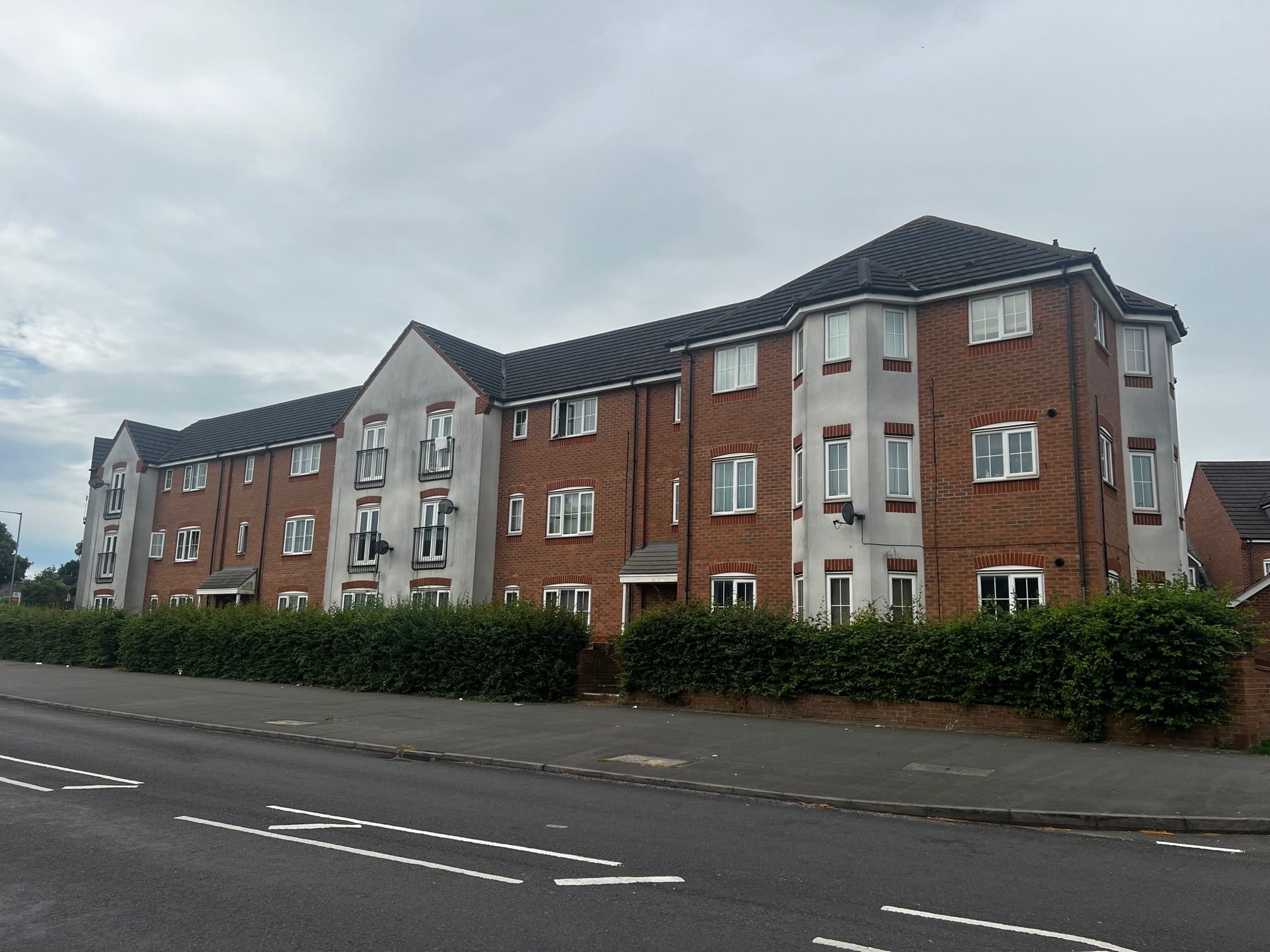 2 bed flat to rent in Walker Road, Walsall WS3 Zoopla