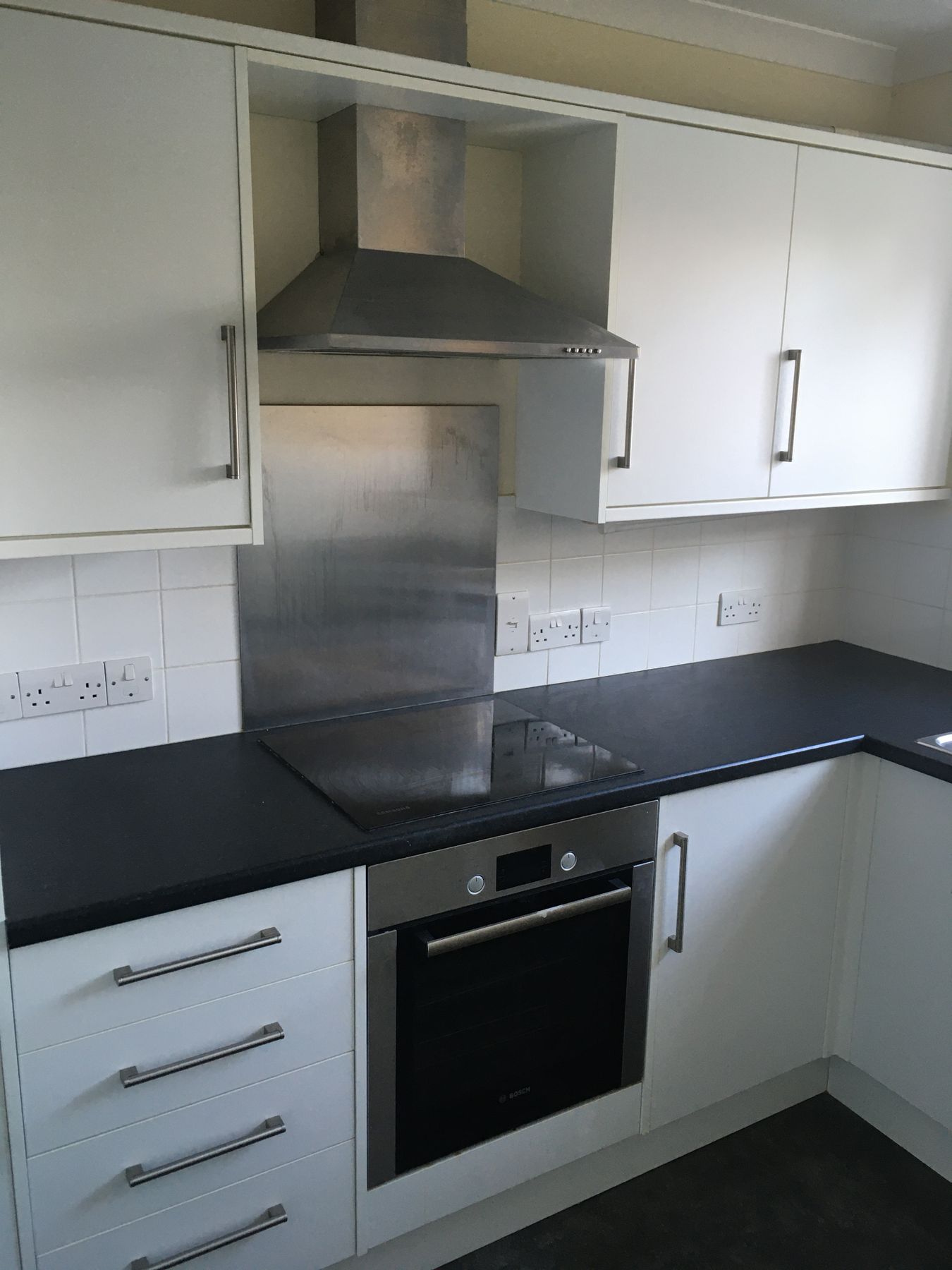 2 bed flat to rent in Jupps Lane, Goring By Sea BN12 Zoopla