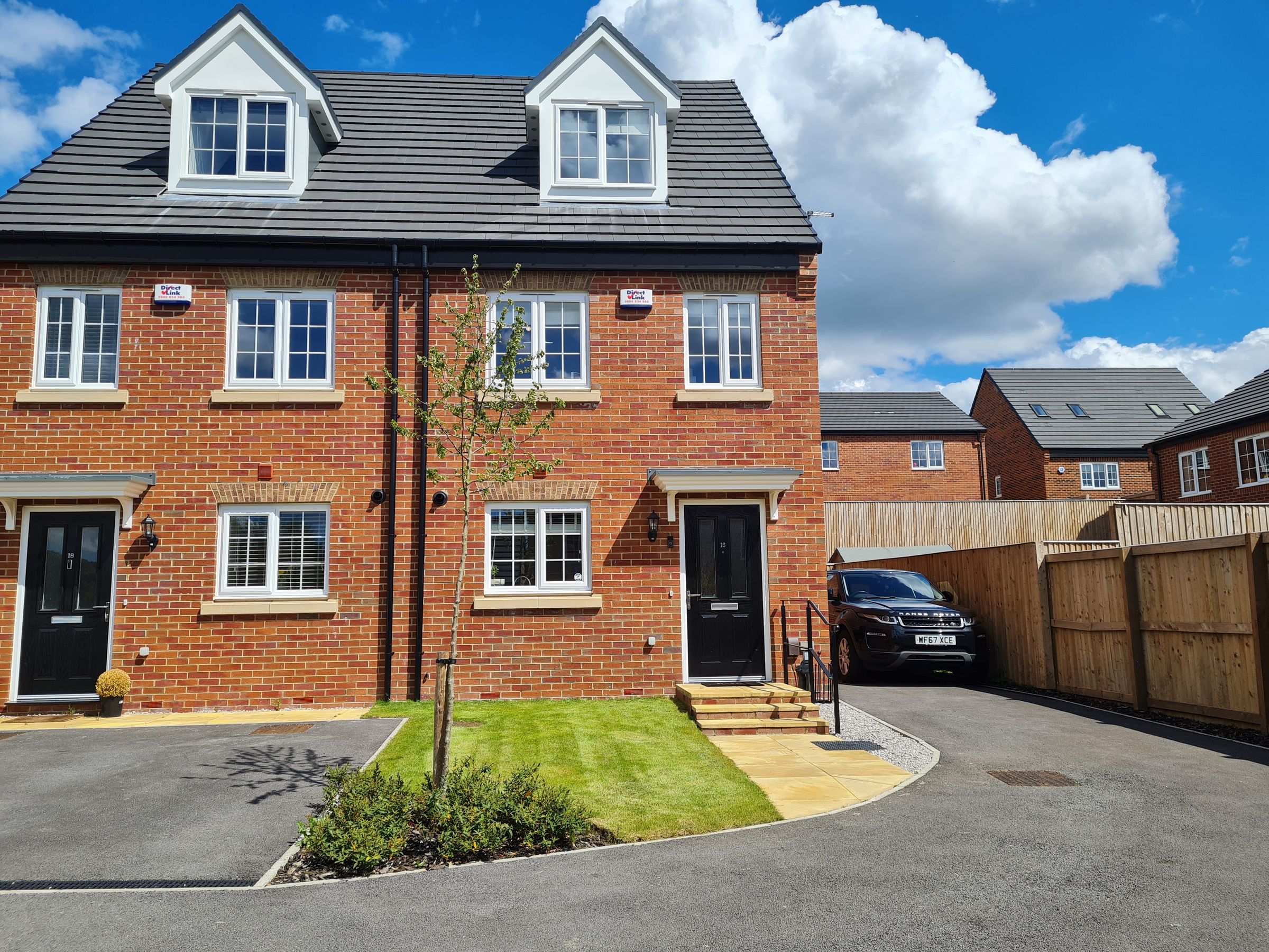 Moseley Beck Way, Leeds LS16  