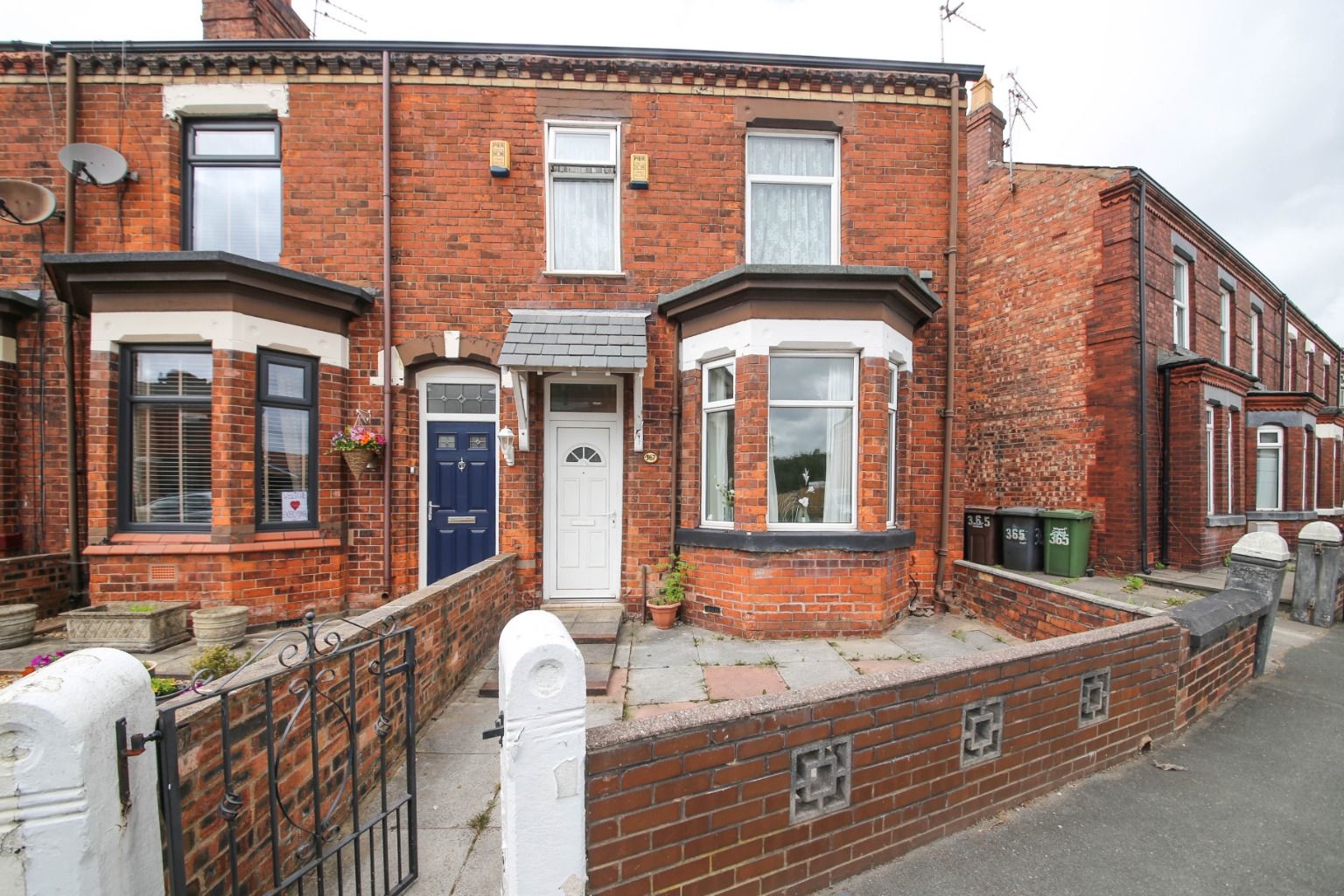 3 bed end terrace house for sale in Ormskirk Road, Wigan, Lancashire