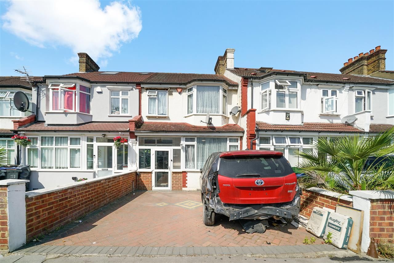 3 bed terraced house for sale in Buller Road, Thornton Heath CR7 Zoopla